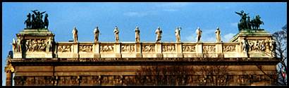 Vienna: the roof of the natural history museum (I think)